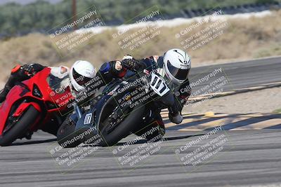 media/Oct-13-2025-Moto Forza (Mon) [[a66d839500]]/2-A Group/Session 3 (Turn 16)/